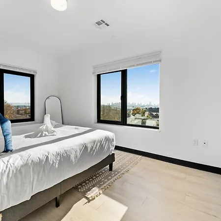 Furnished Luxury Apartment Close To Boston Everett Exterior photo