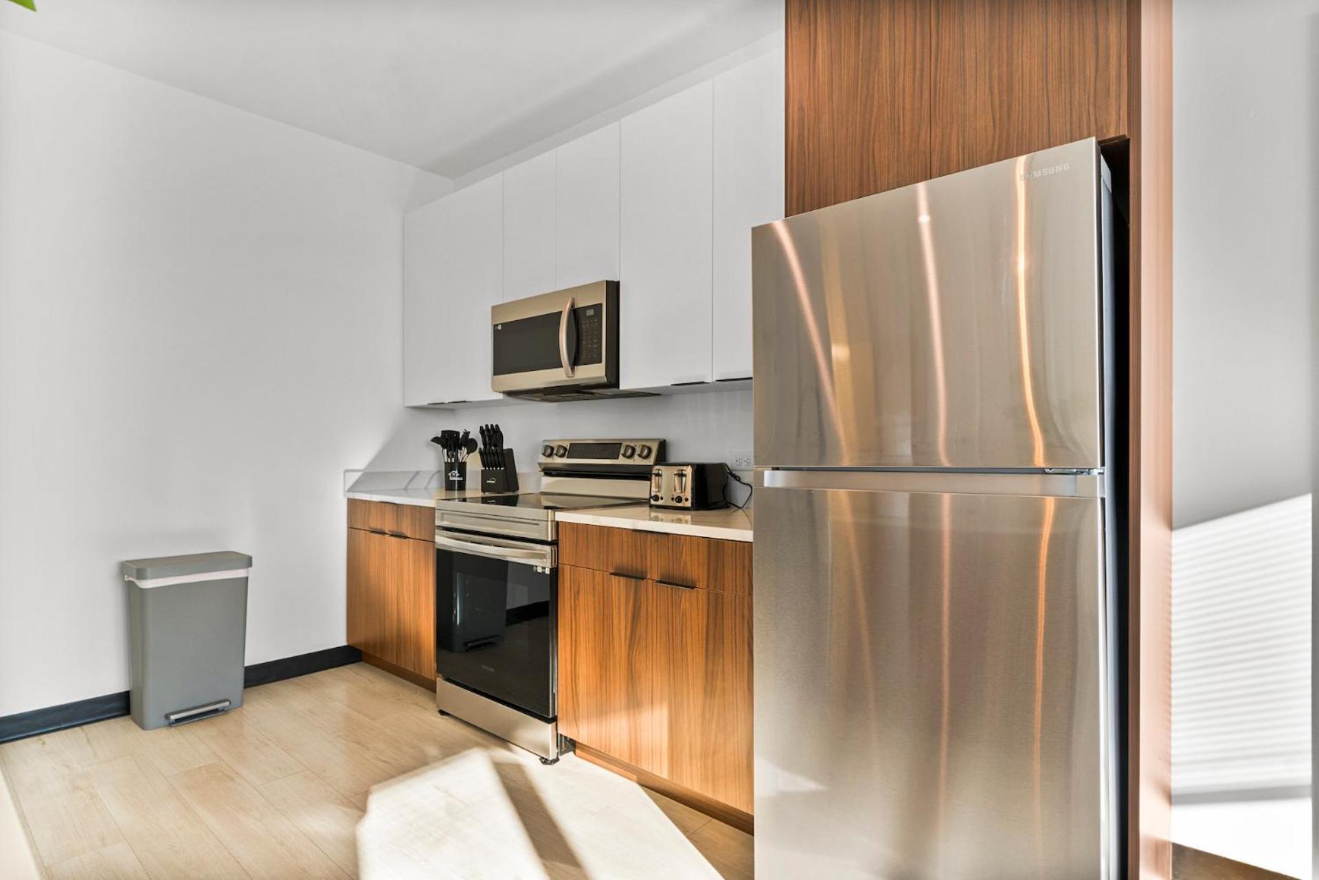 Furnished Luxury Close To Boston