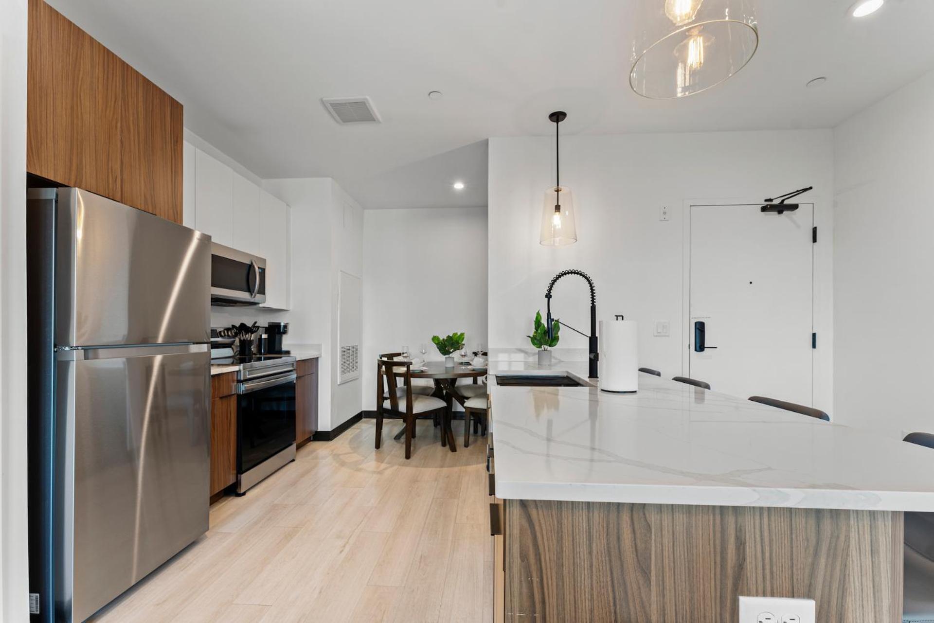 Apartment Furnished Luxury Close To Boston